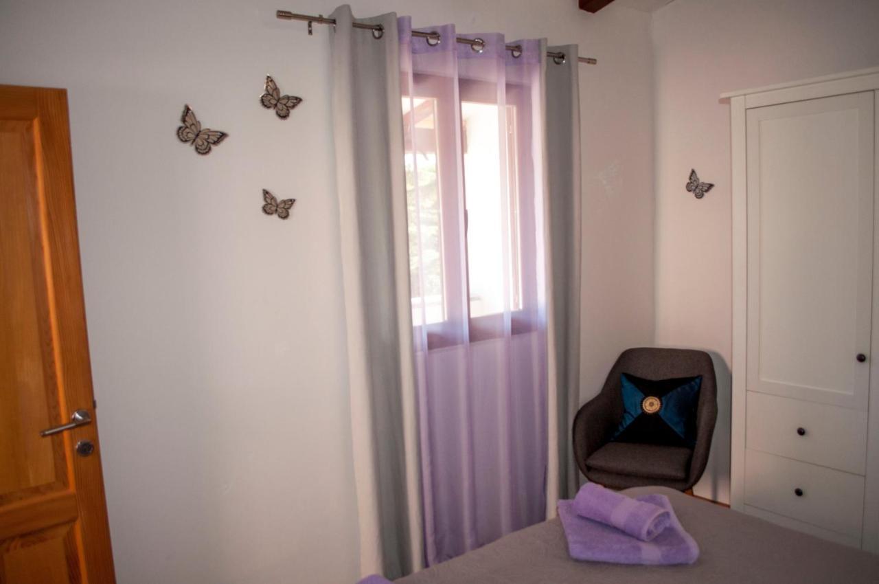 Rosa 2 Apartment
