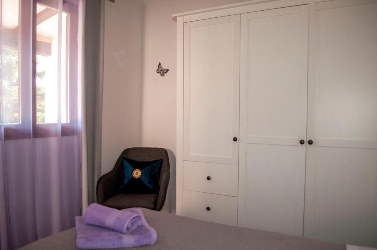 Apartment Rosa 2 *